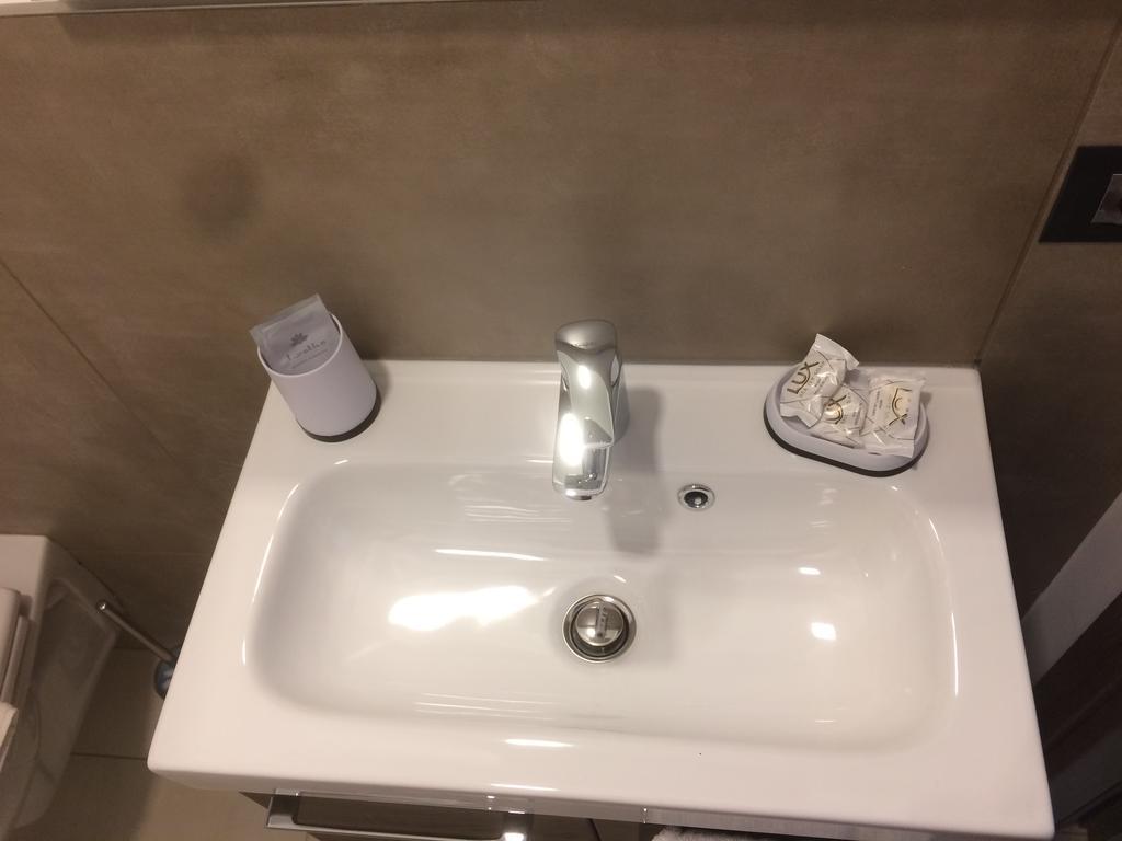 Hotel La Pergola Moniga del Garda المظهر الخارجي الصورة