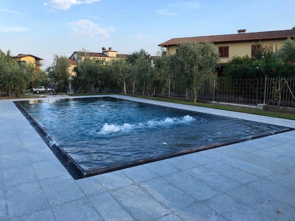 Hotel La Pergola Moniga del Garda المظهر الخارجي الصورة